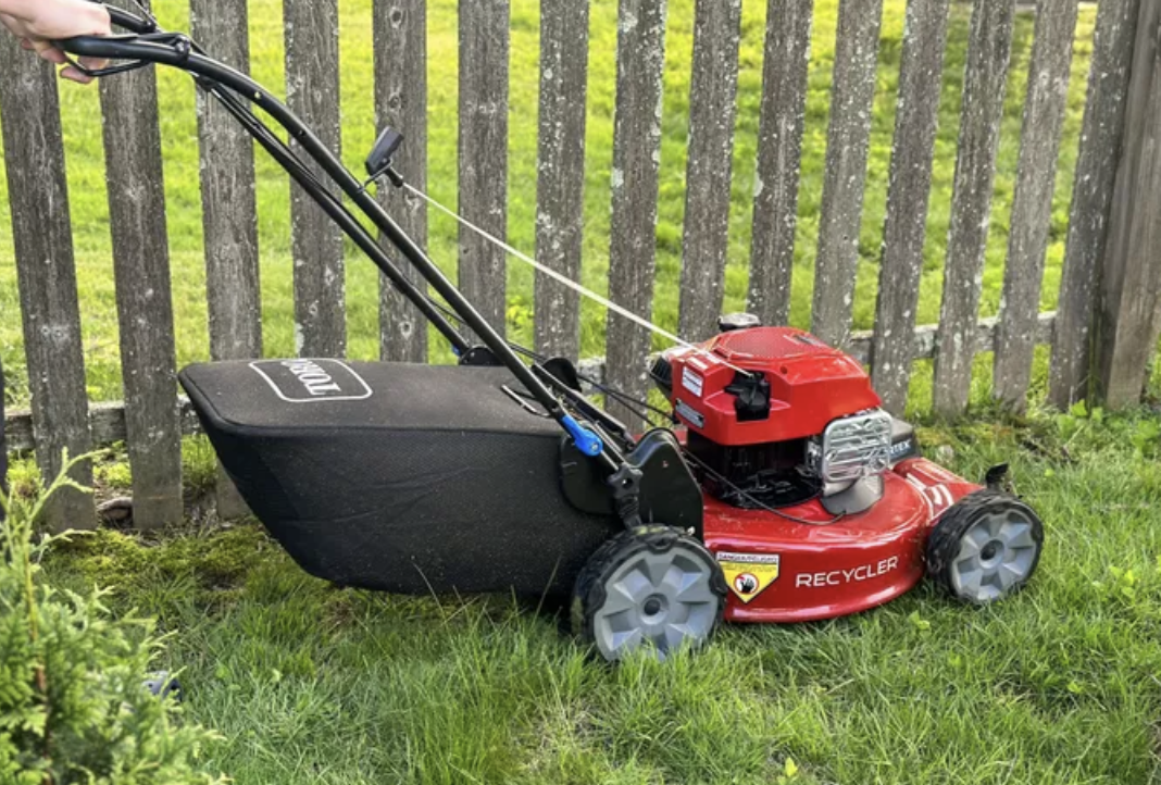 SUPER EXTRA LAWN MOWER image 1